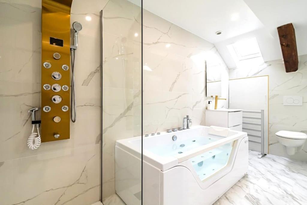 Oasis Chic - Spa Prive & Cinema Reims Eksteriør bilde